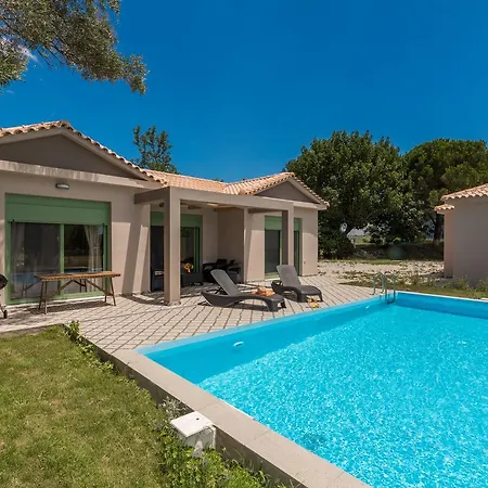 Villa Eora *